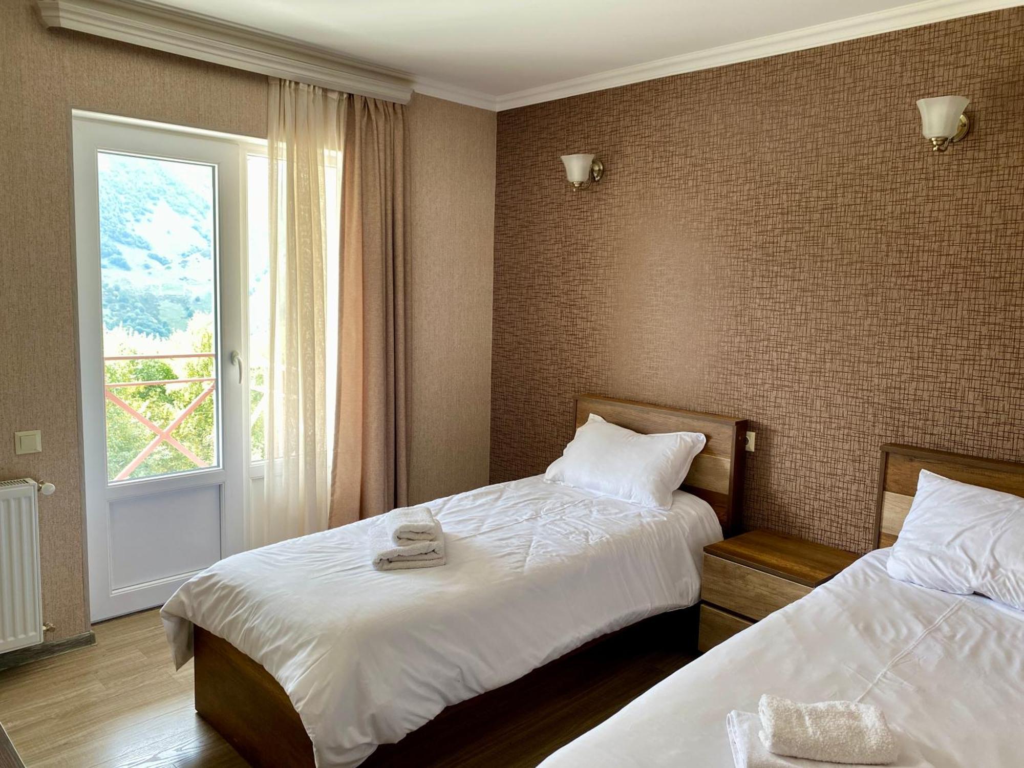 White House Gudauri Hotel Kültér fotó